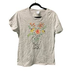 Women's Flower Tee Shirt  Grandma  "Gaga" Large
